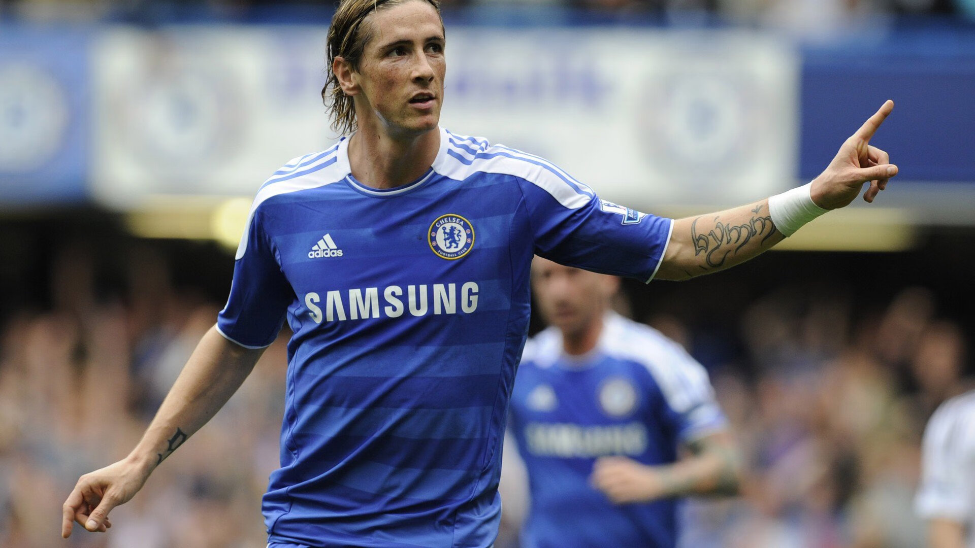 高光瞬间:本周比赛最炸裂的精彩片段,精彩高光时刻