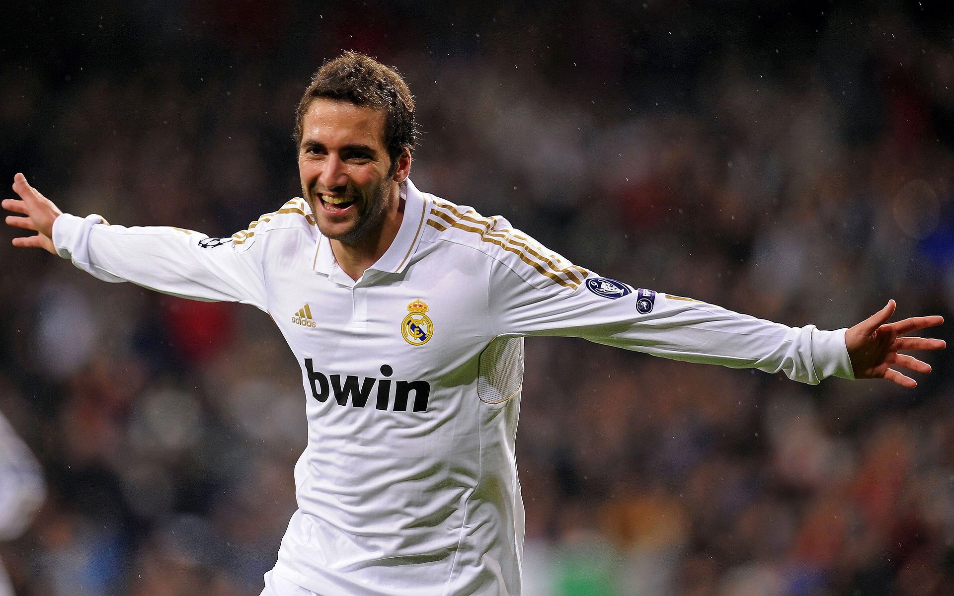 青少年足球“技能+战术”全面升级，行业培养体系日益成熟，青少年足球技术训练方法